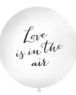 1 m, Love is in the air, white