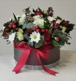 Puokštė dėžutėje nr. 6