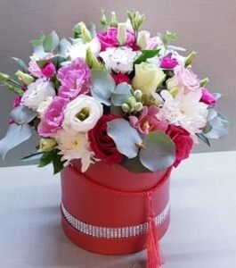 Puokštė dėžutėje Nr. 2